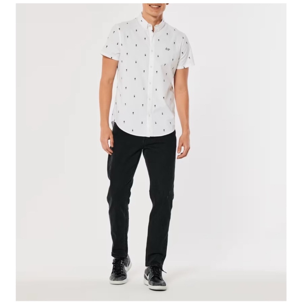 Hollister Mens Epic Stretch White Shirt - Palm Trees